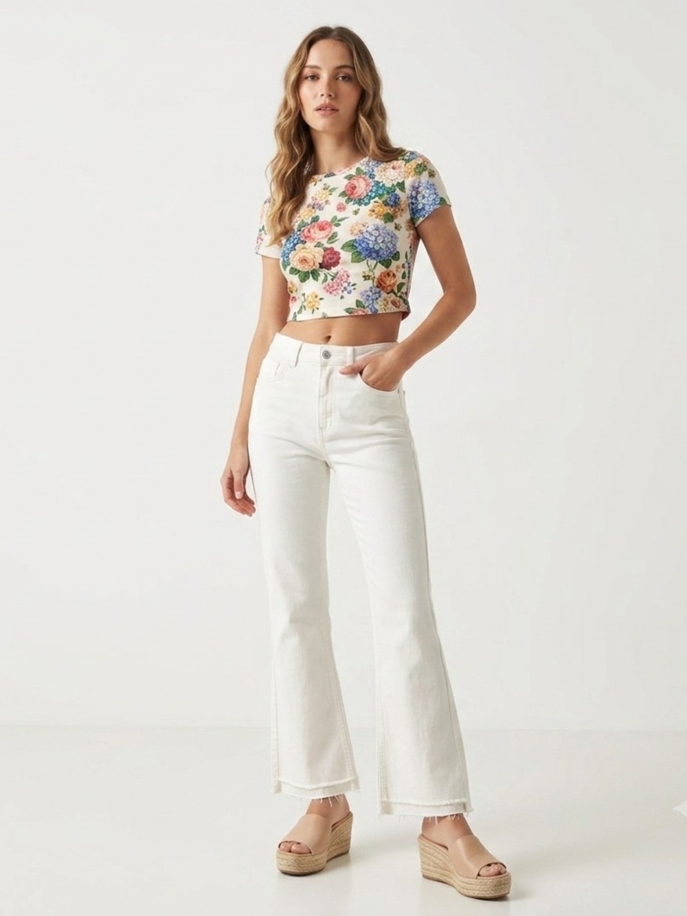 Zara White High Rise Straight Leg Jeans 4 Distressed Summer Minimal Normcore